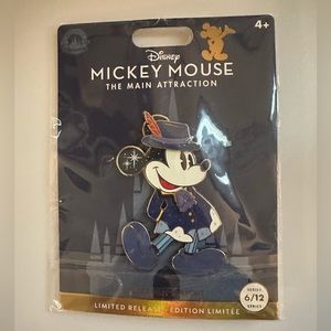 Disney pin Mickey Mouse The Main Attraction Peter Pan’s Flight 6/12